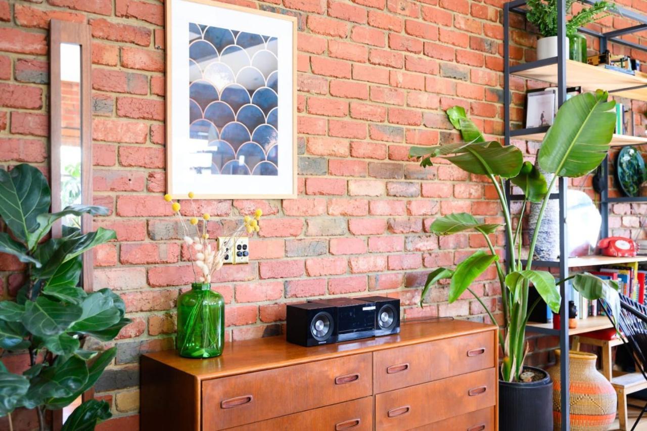 Soho, Warehouse Style Holiday home *