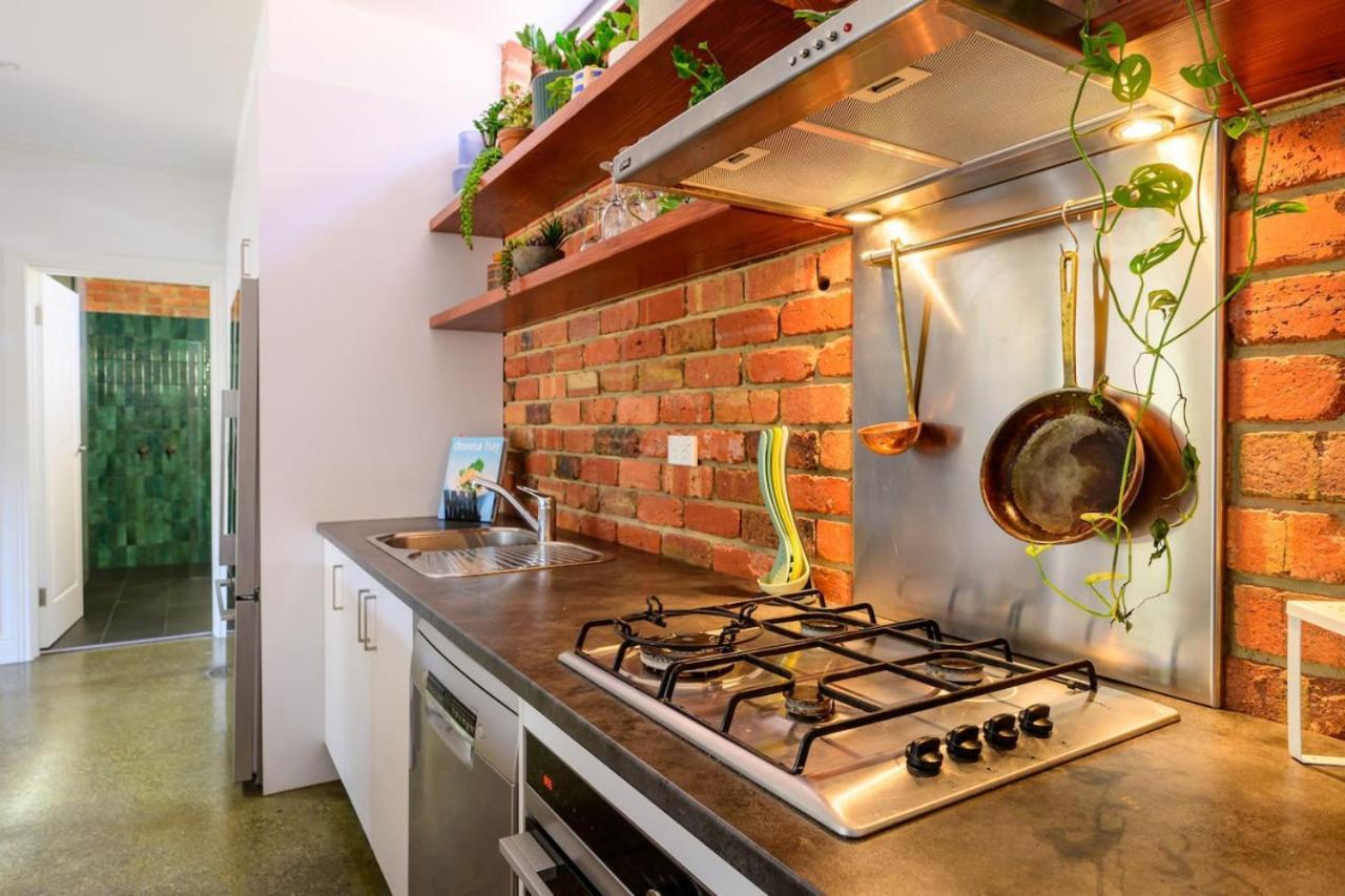 Soho, Warehouse Style Holiday home *